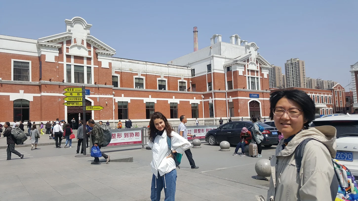 Ruby Carlson and Guan Rong at Shenyang Station, May 2017 photo credit: Sara Velas