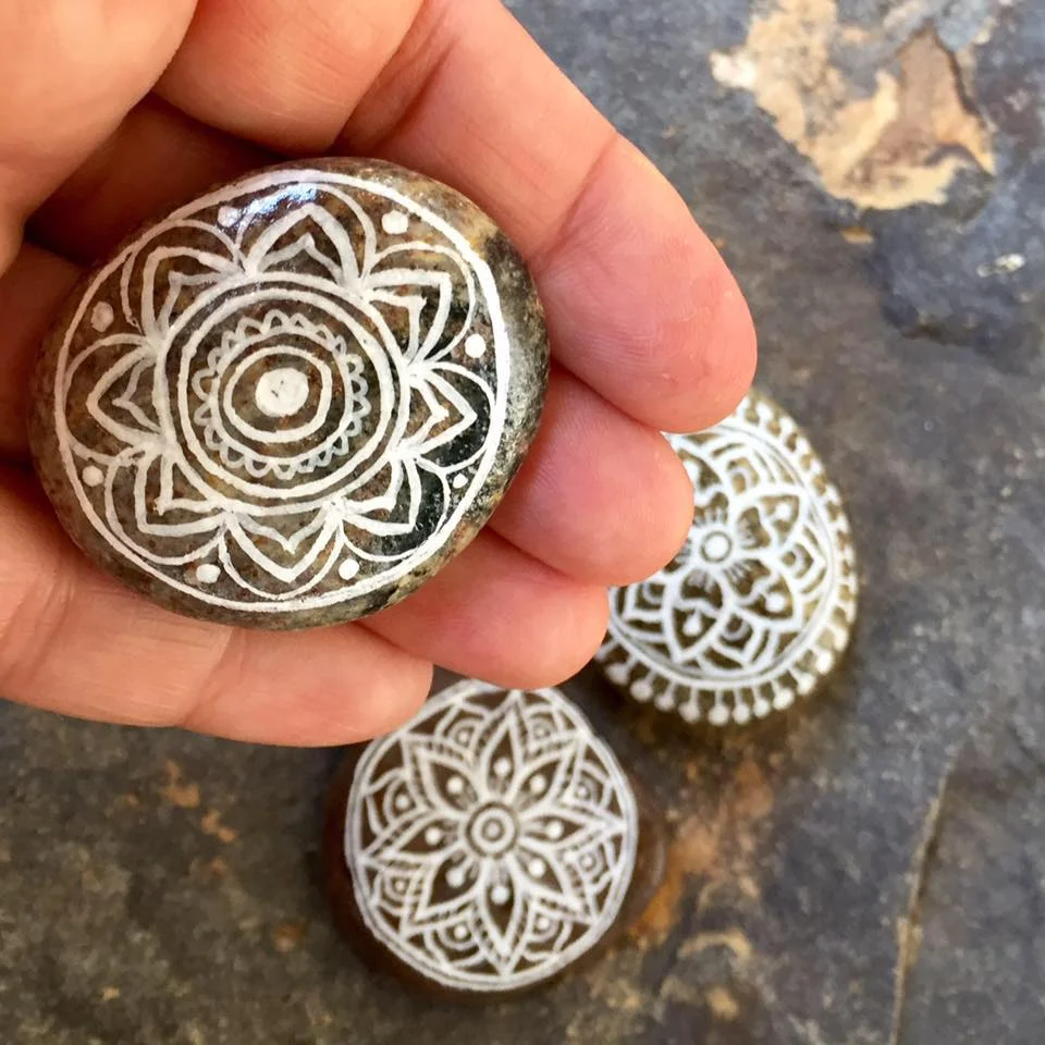 simple symmetrical linework by Ingrid Dhyl of ArtSten