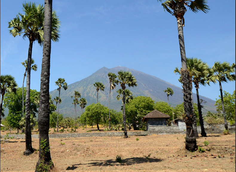 12:45 PM | *Bali, Indonesia volcano showing signs of a major eruption*