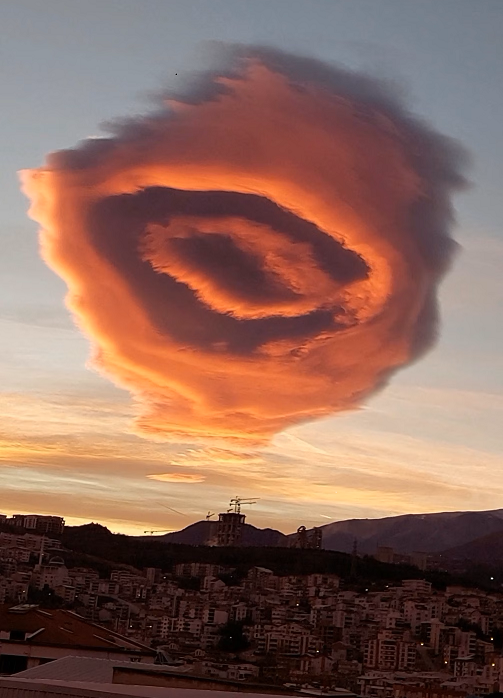 Lenticular Cloud