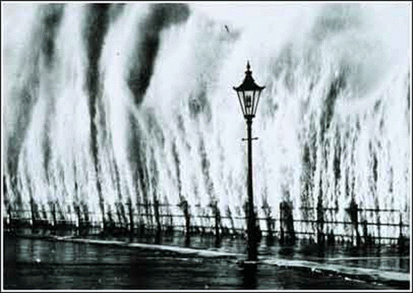 *New England has been in a "hurricane drought since 1991...looking back, there was a "great" one on this date in 1938*