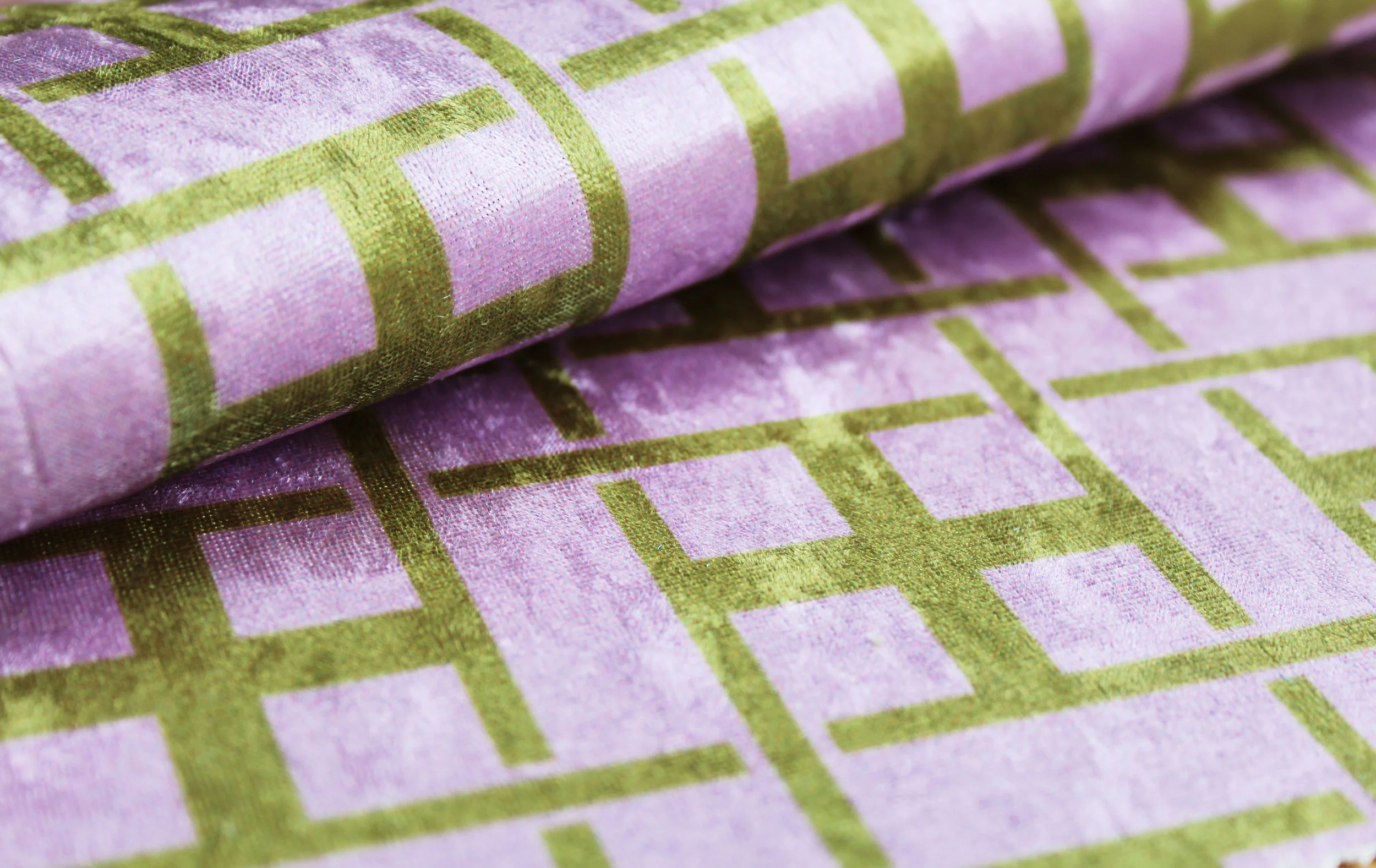 Deco-Blush2.jpg