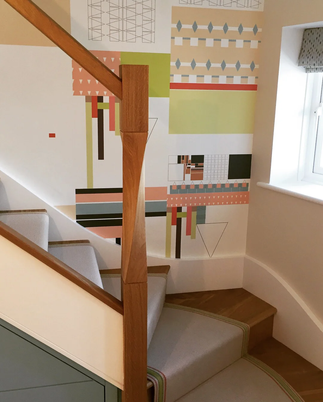 No pattern match bespoke wallpaper.JPG