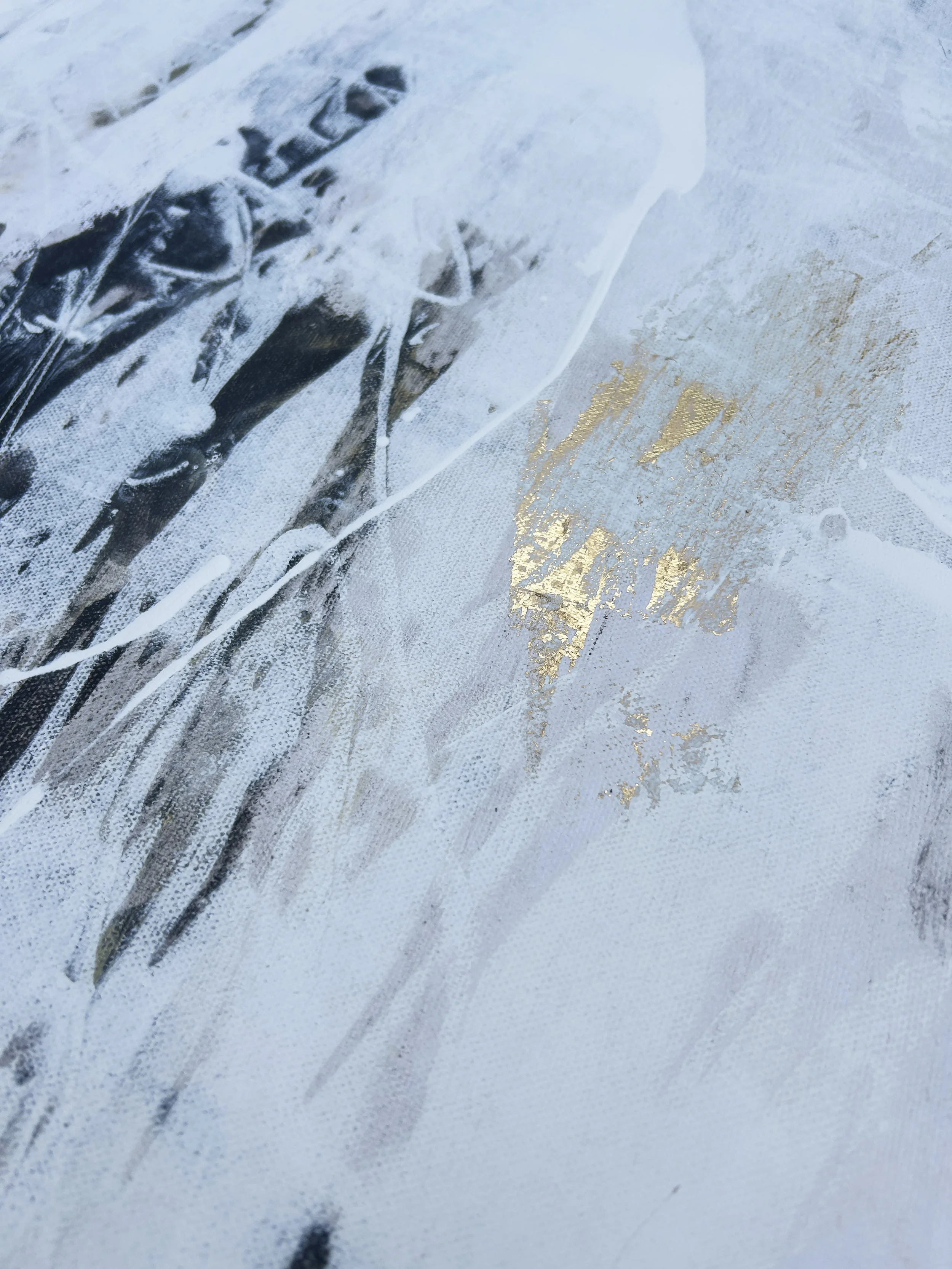 black-white-gold-artwork.JPG