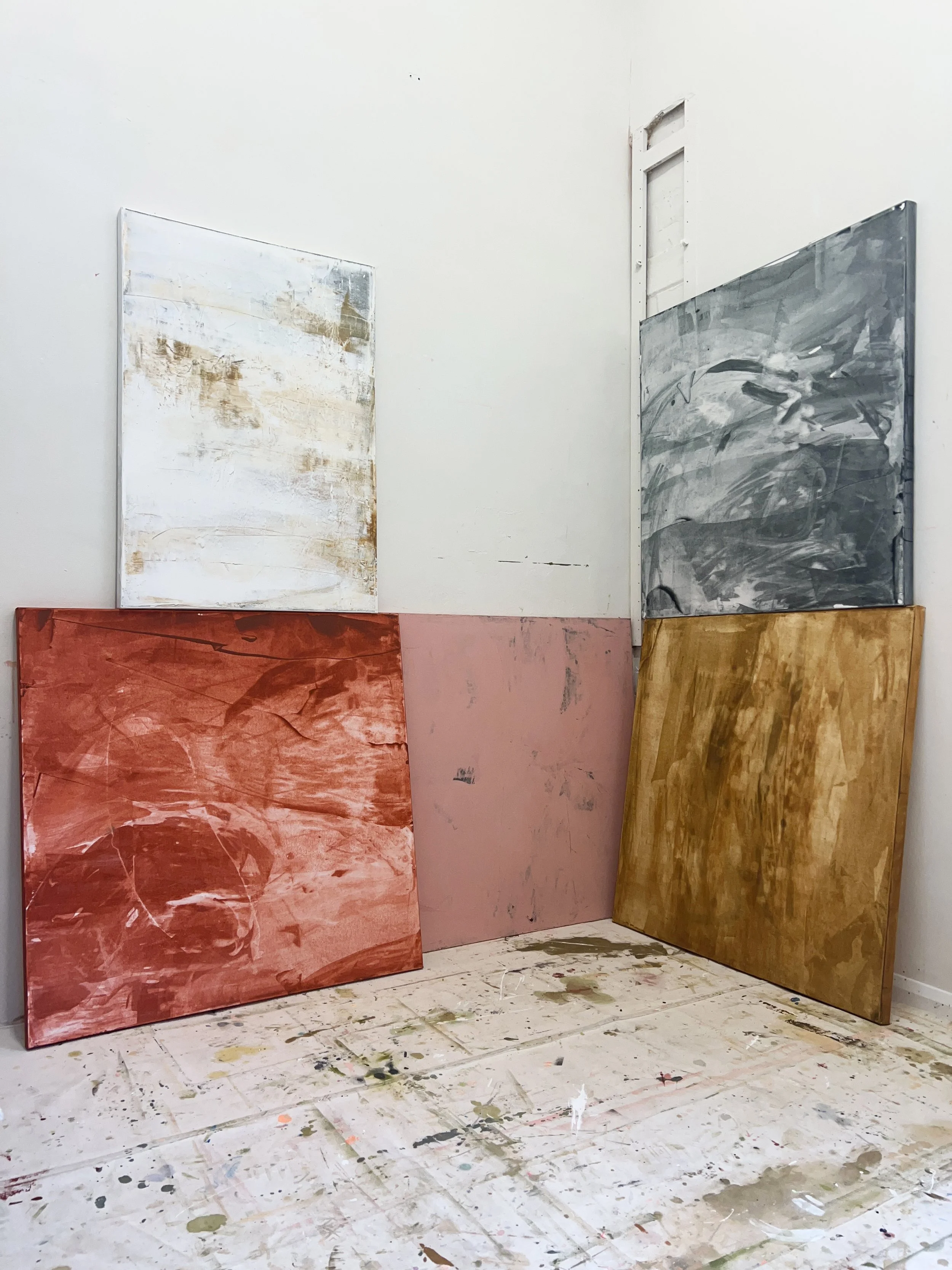 group-abstract-shot.jpg