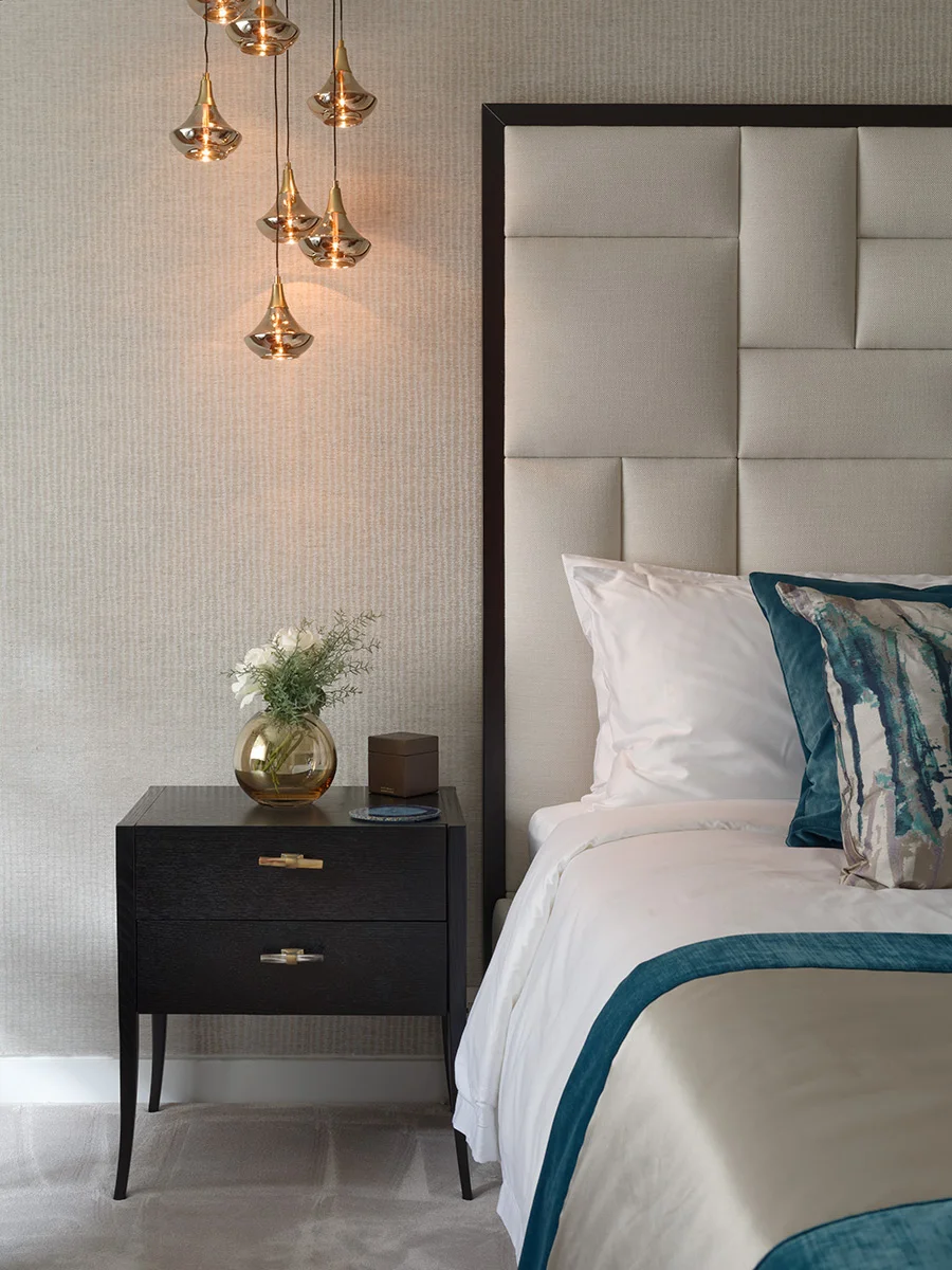 Apt215_ButlersWharf_03.jpg