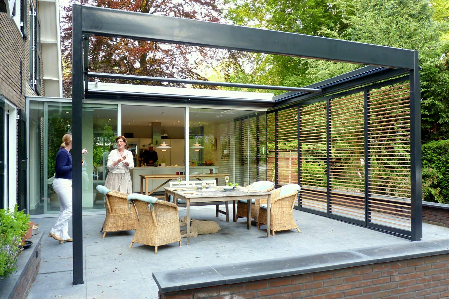 Buitenkamer mooie eetplek