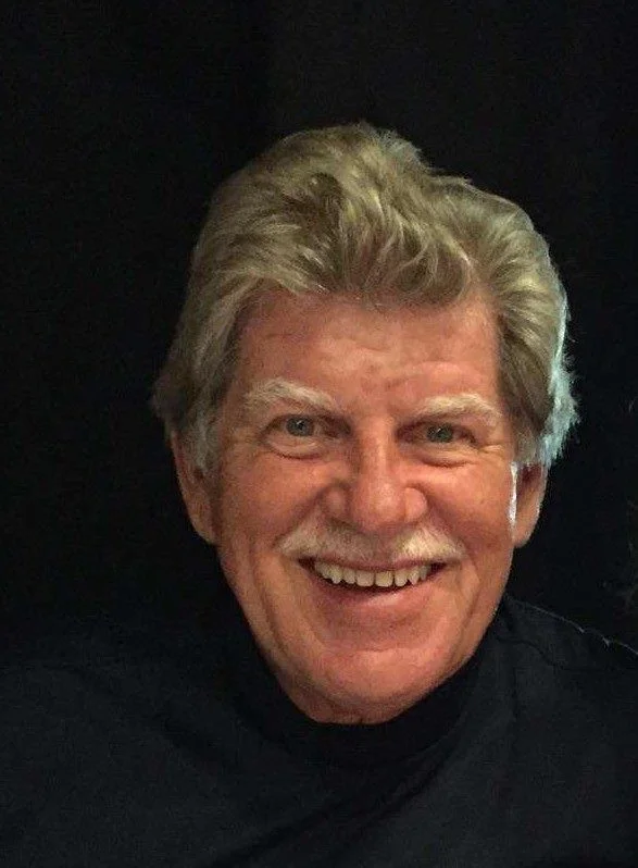 LIVE MUSIC with Dale Prichard