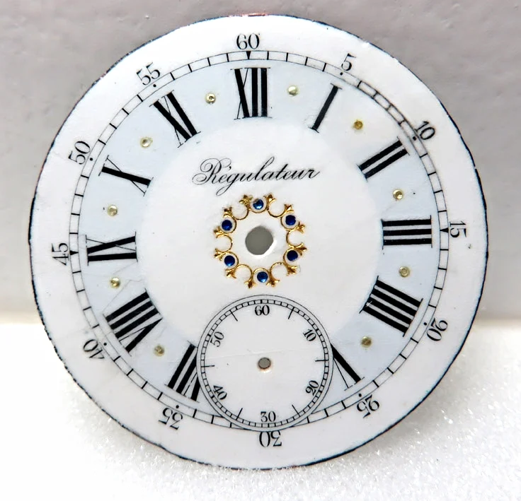 Cadrans d'horloge ou la curiosité du IV