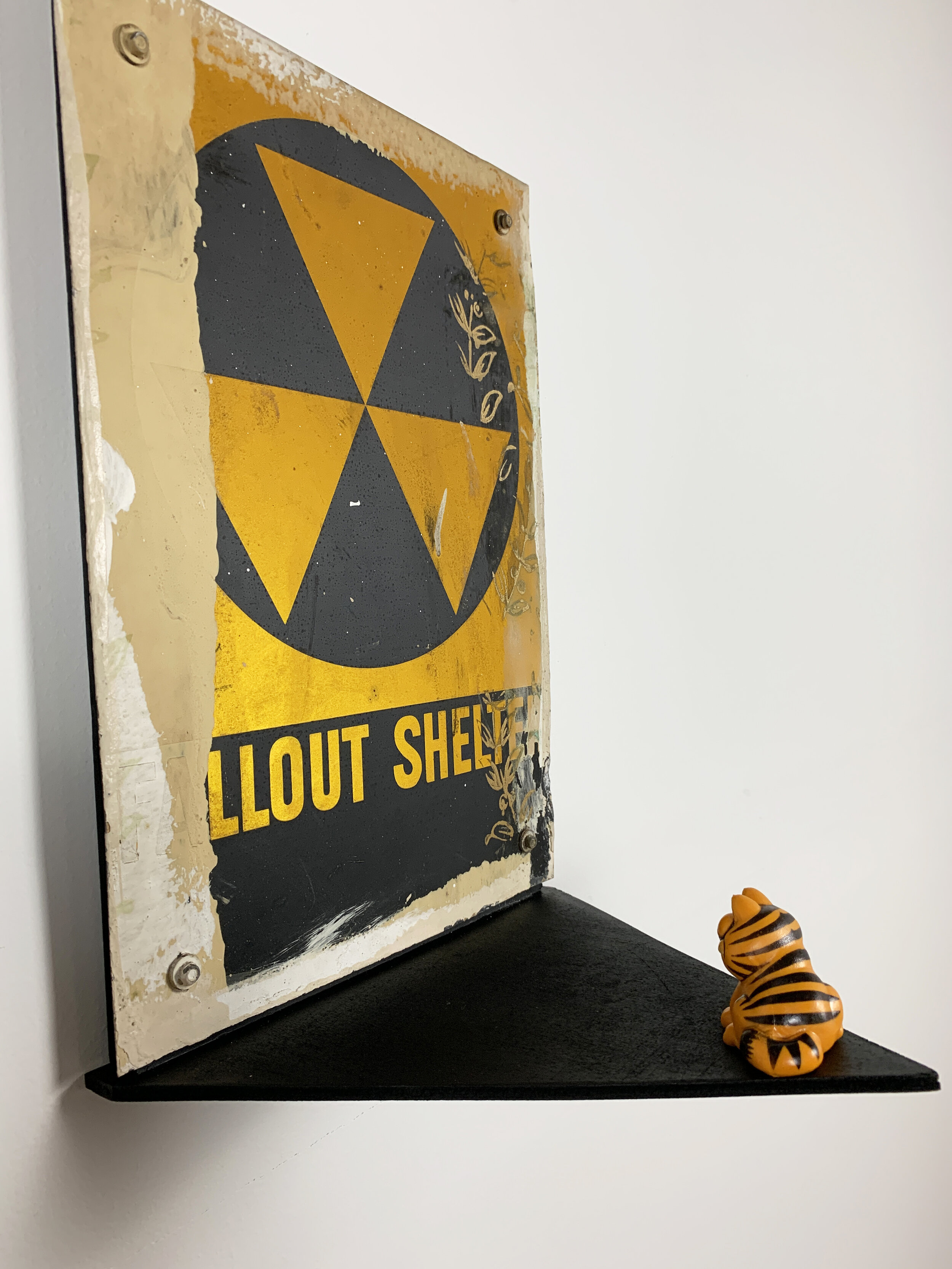 Fallout Shelter Garfield