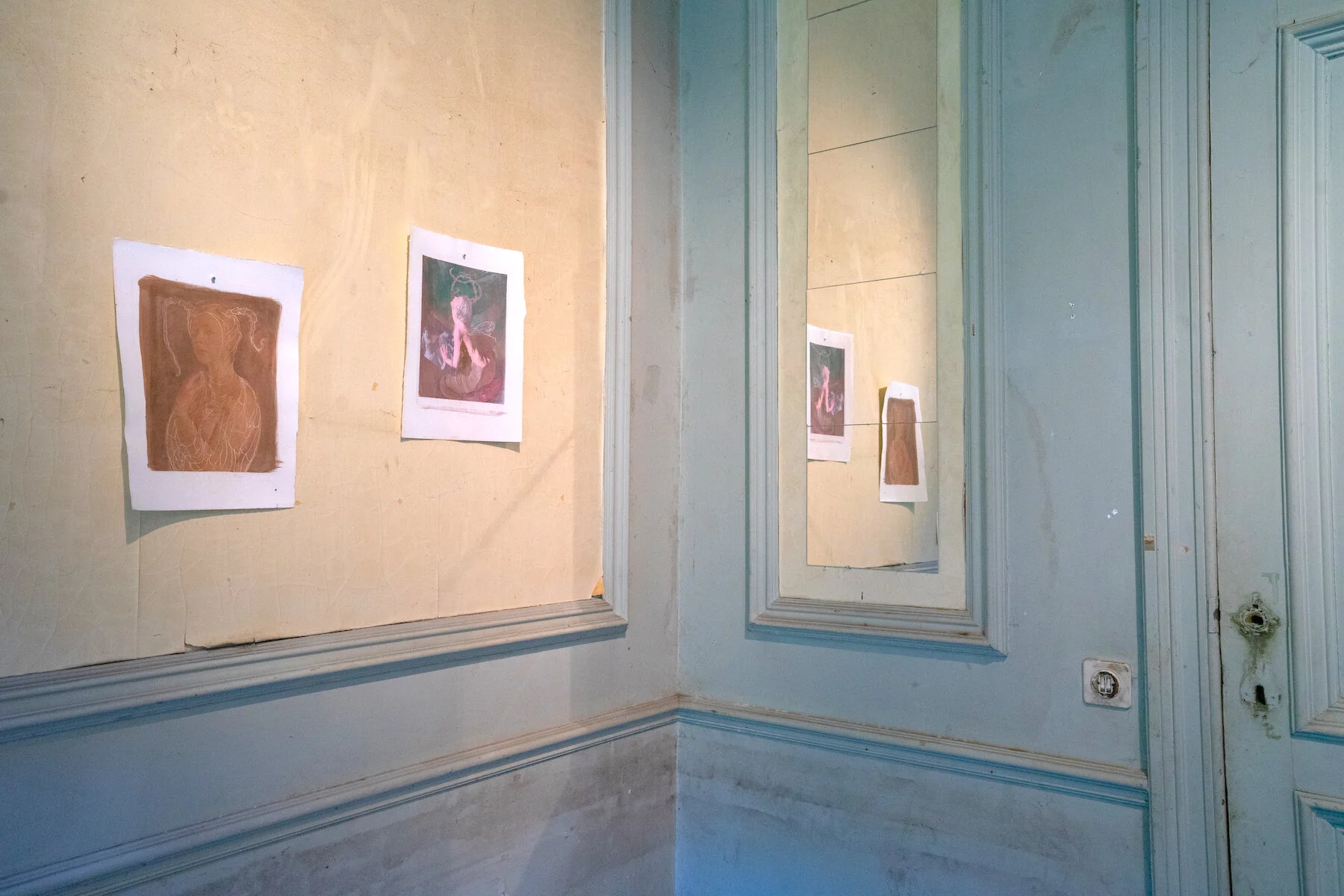 Viewing room-3 2.jpg