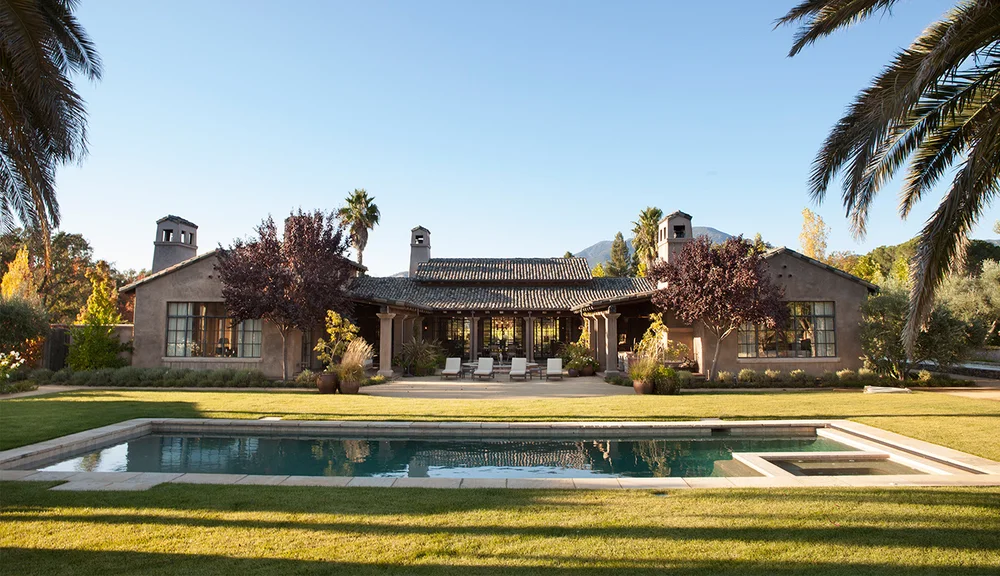 Calistoga_traditional_spanish_hacienda_pool.jpg