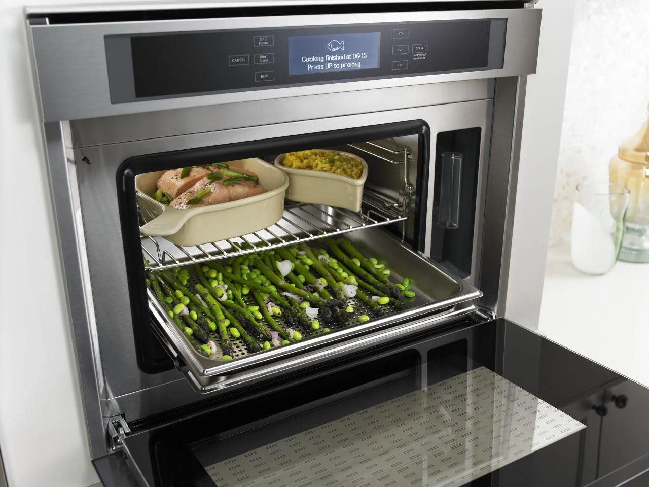 Steam ovens are a new favorite in today’s kitchens of cooking enthusiasts. It might be the most versatile appliance you’ll ever have in your kitchen.