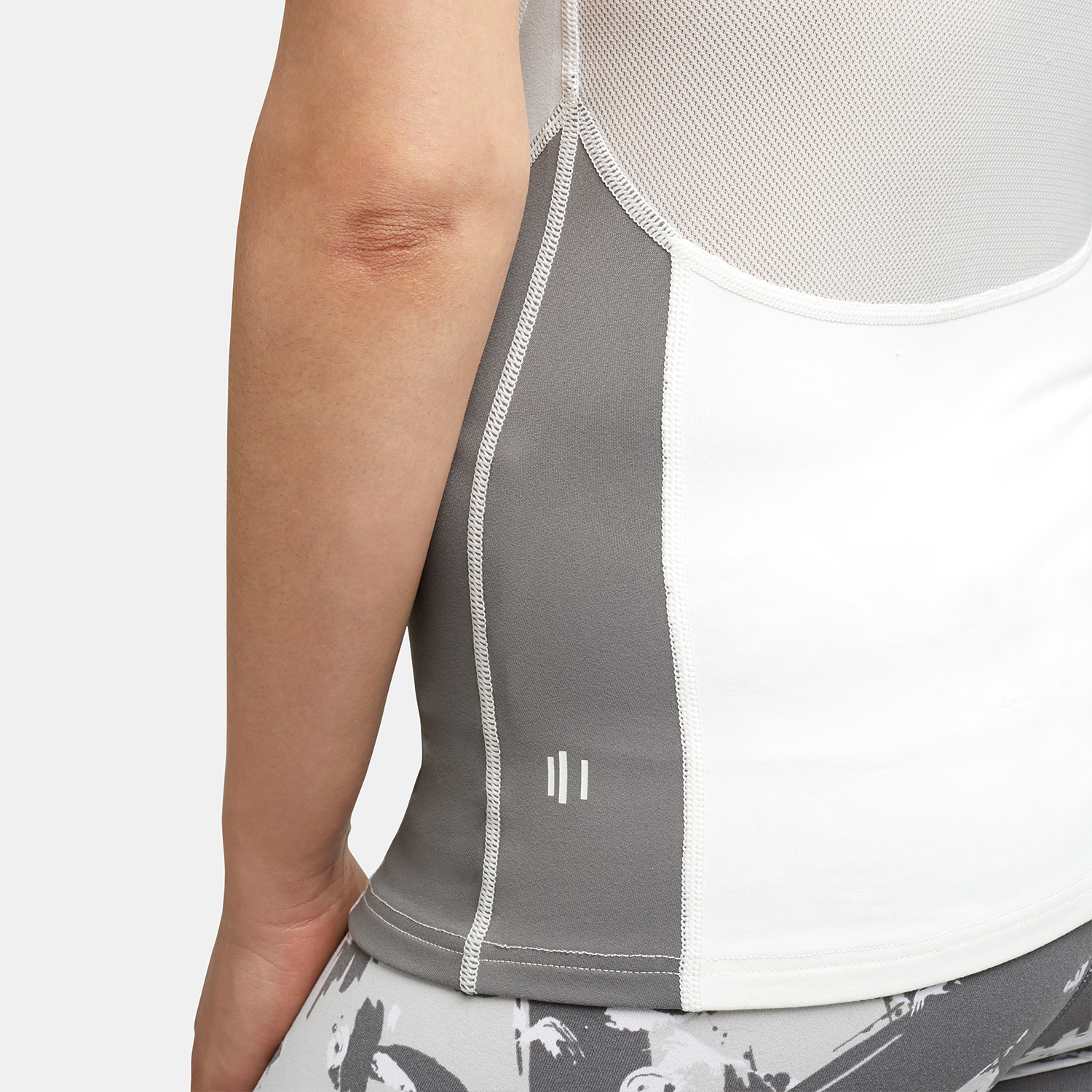 ANTHONY TANK – Solid White-775.jpg