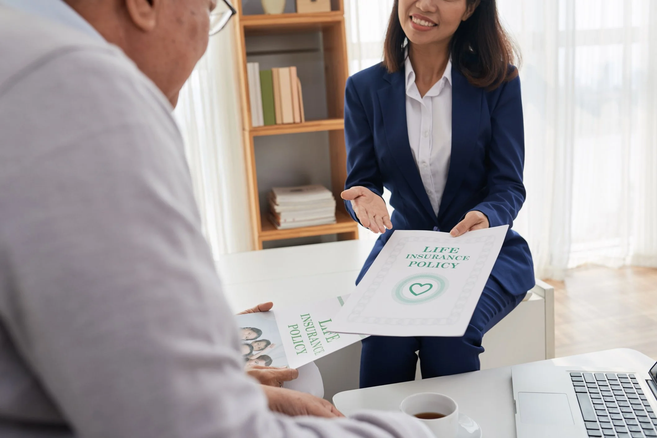 How to Choose an Insurance Marketing Agency That Understands Financial Services