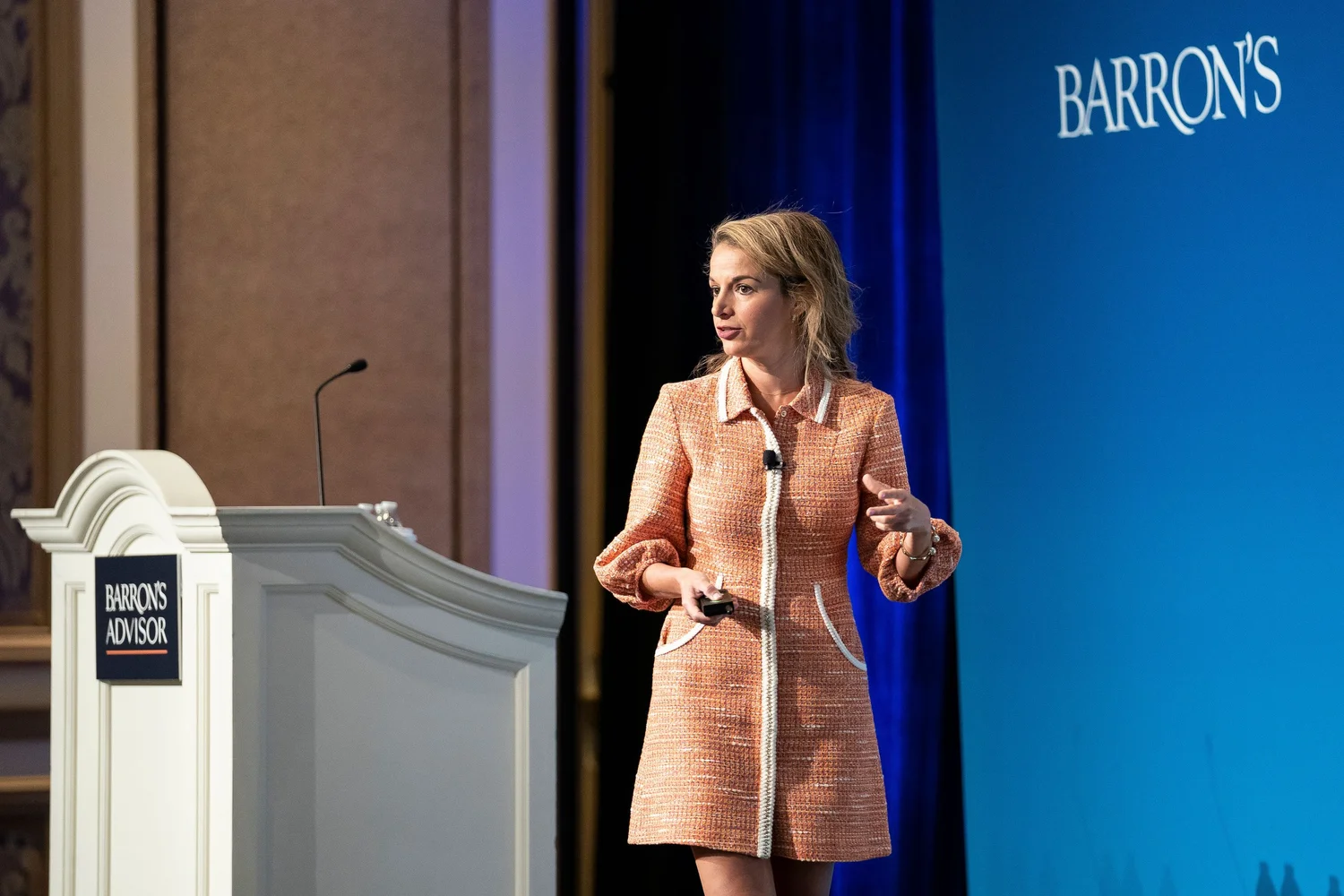 Top Speaker for Financial Industry Conferences — Sales Coaching and