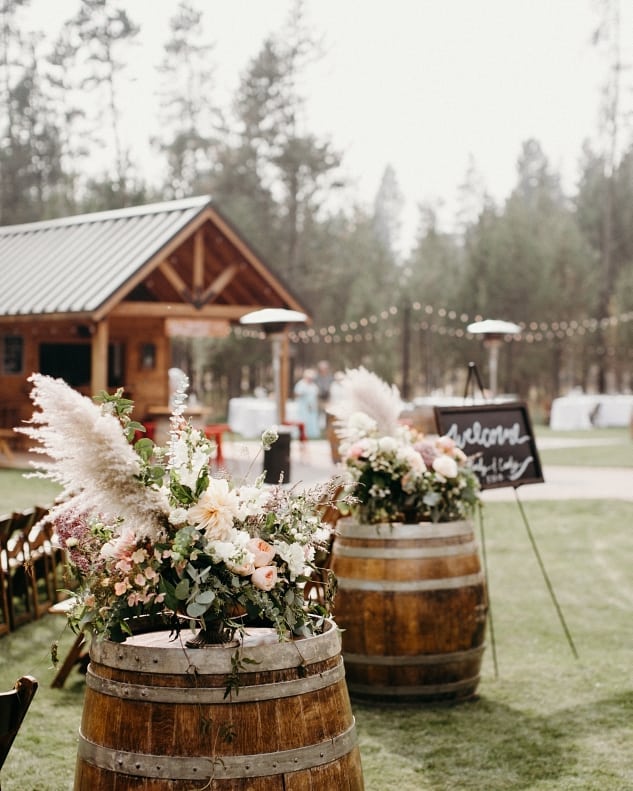 Loving on these large entry pieces to this ceremony aisle! People usually focus on the arbor, but there are tons of photos going down the aisle, so putting some florals there is important too!!