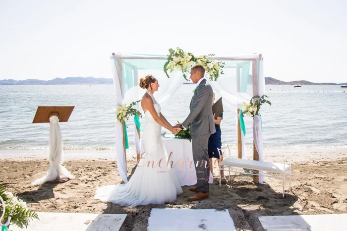 weddingplannerencharmd41.jpg