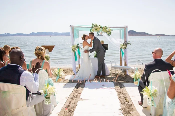 weddingplannerencharmd46.jpg