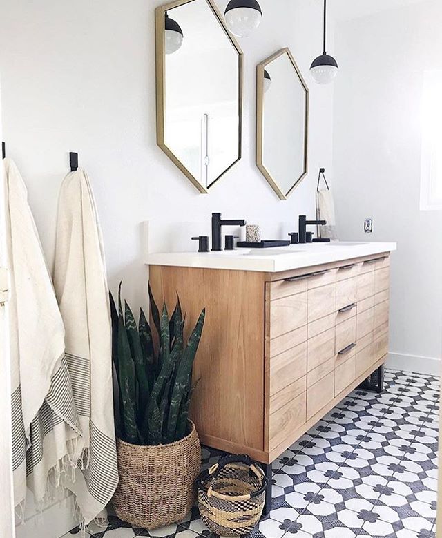 We&rsquo;re loving this bathroom designed by @anaberdesign