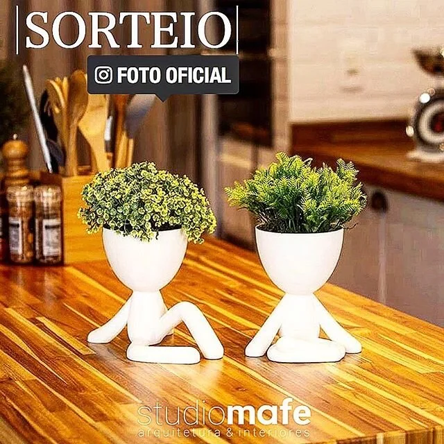Nada melhor para agradecer os nossos seguidores como ajudar na decora&ccedil;&atilde;o de suas casas.Para isso vamos fazer mais um sorteio!!! Para participar sigam as regras abaixo: ⠀

1️⃣ Seguir o instagram do @studio.mafe ⠀

2️⃣ Curtir a foto ofici