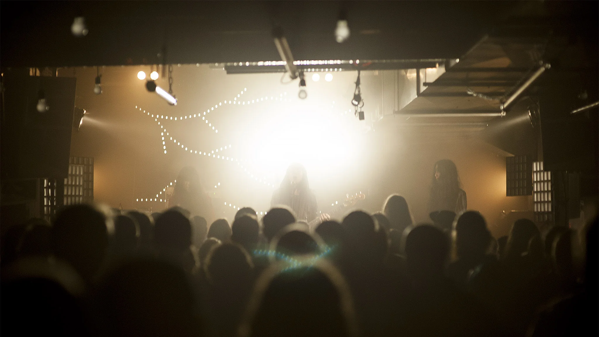 Modern Stage