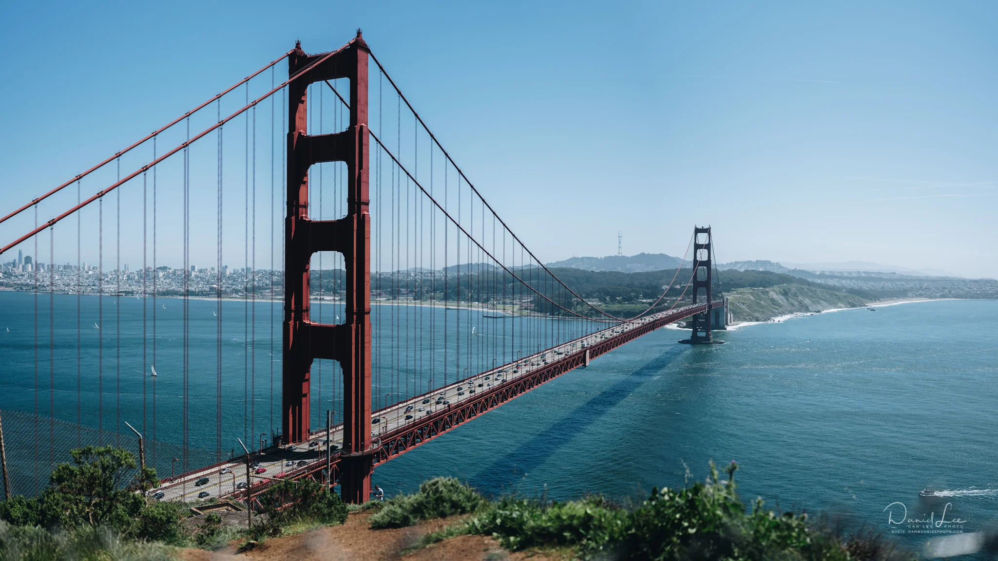 A view of the Golden Gate Bridge and San Francisco from Battery Spencer in Sausalito, CA. Photo by Daniel Lee.