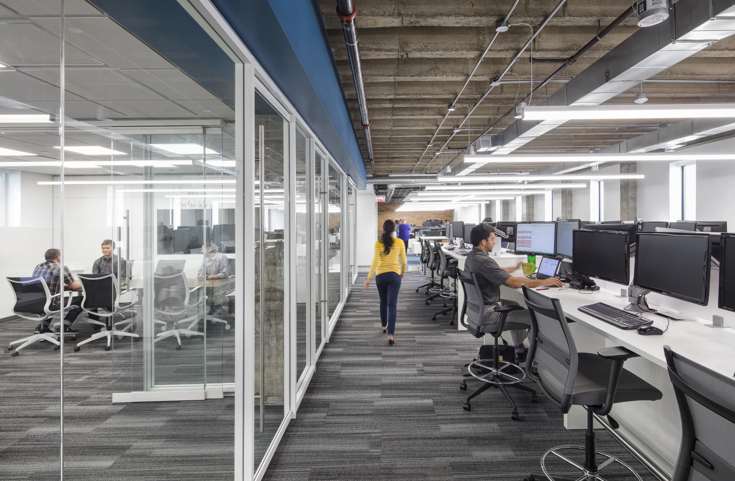 MOTORIST INSURANCE HQ - COLUMBUS, OHIO - OHIO ARCHITECTURAL PHOTOGRAPHY