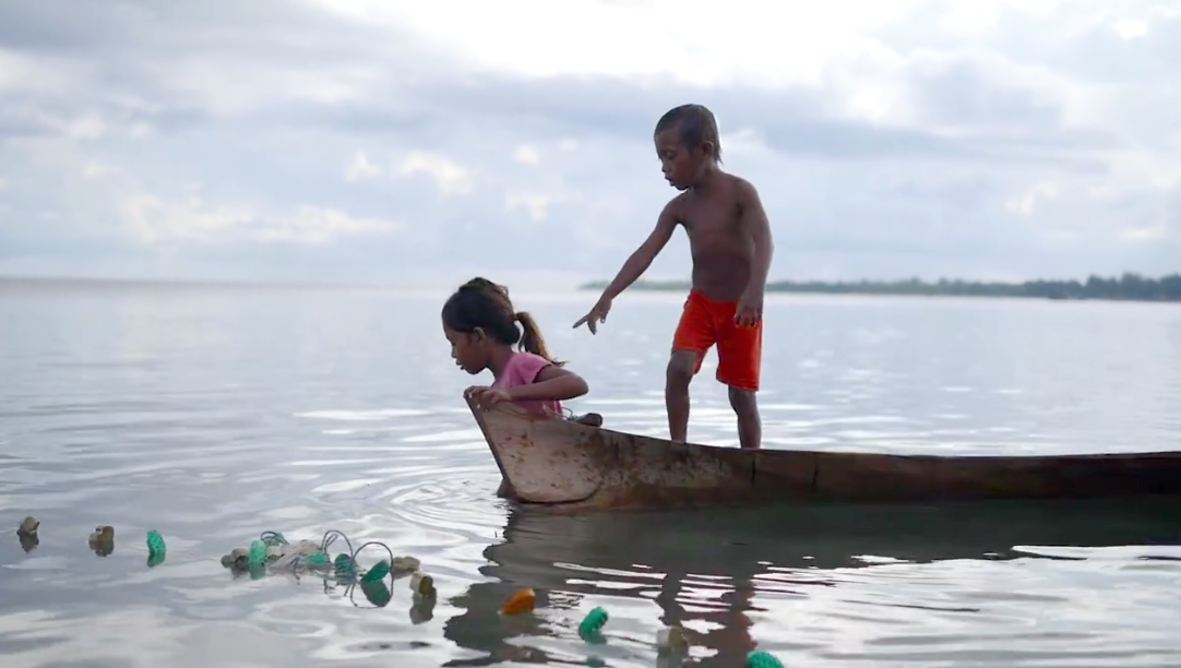 Our Land is the Sea: GloWo is on location in Indonesia to make documentary