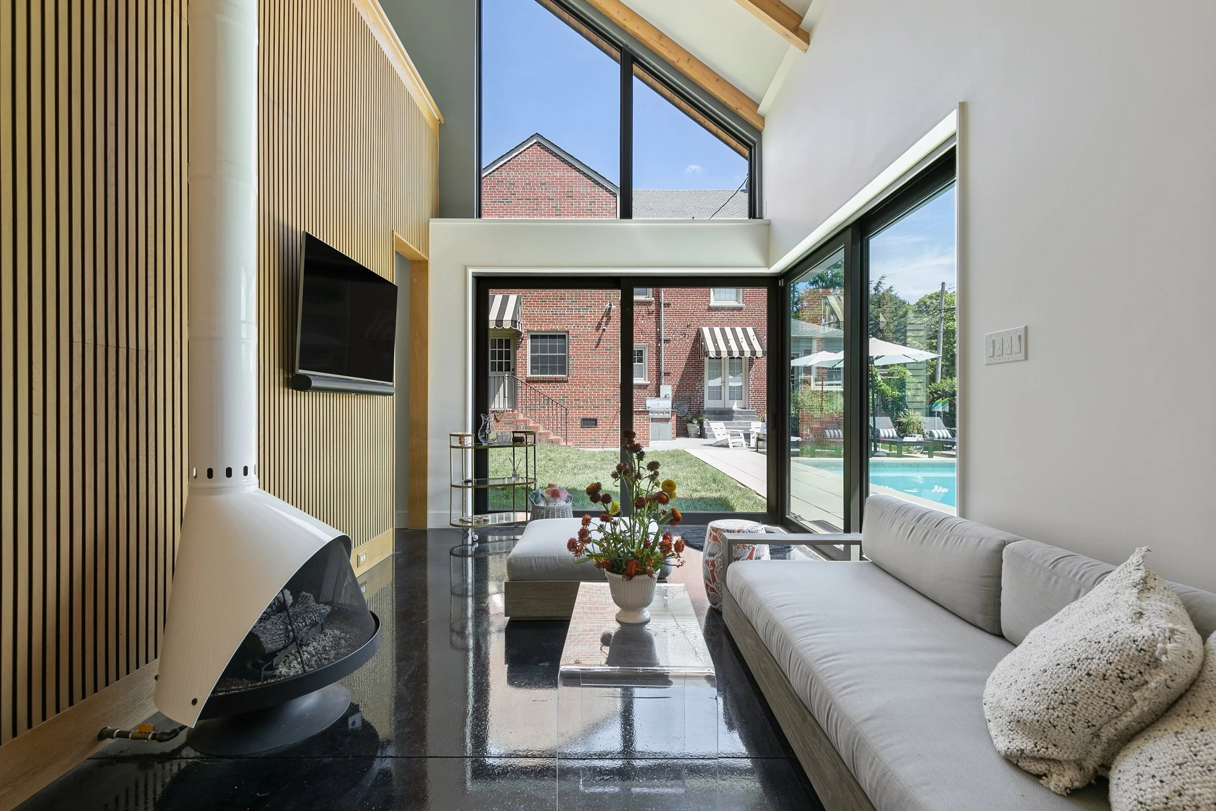 Franklin St Pool House (17 of 55).jpg