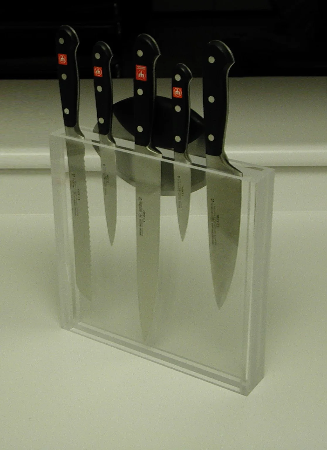 knifeblock oblique1.jpg