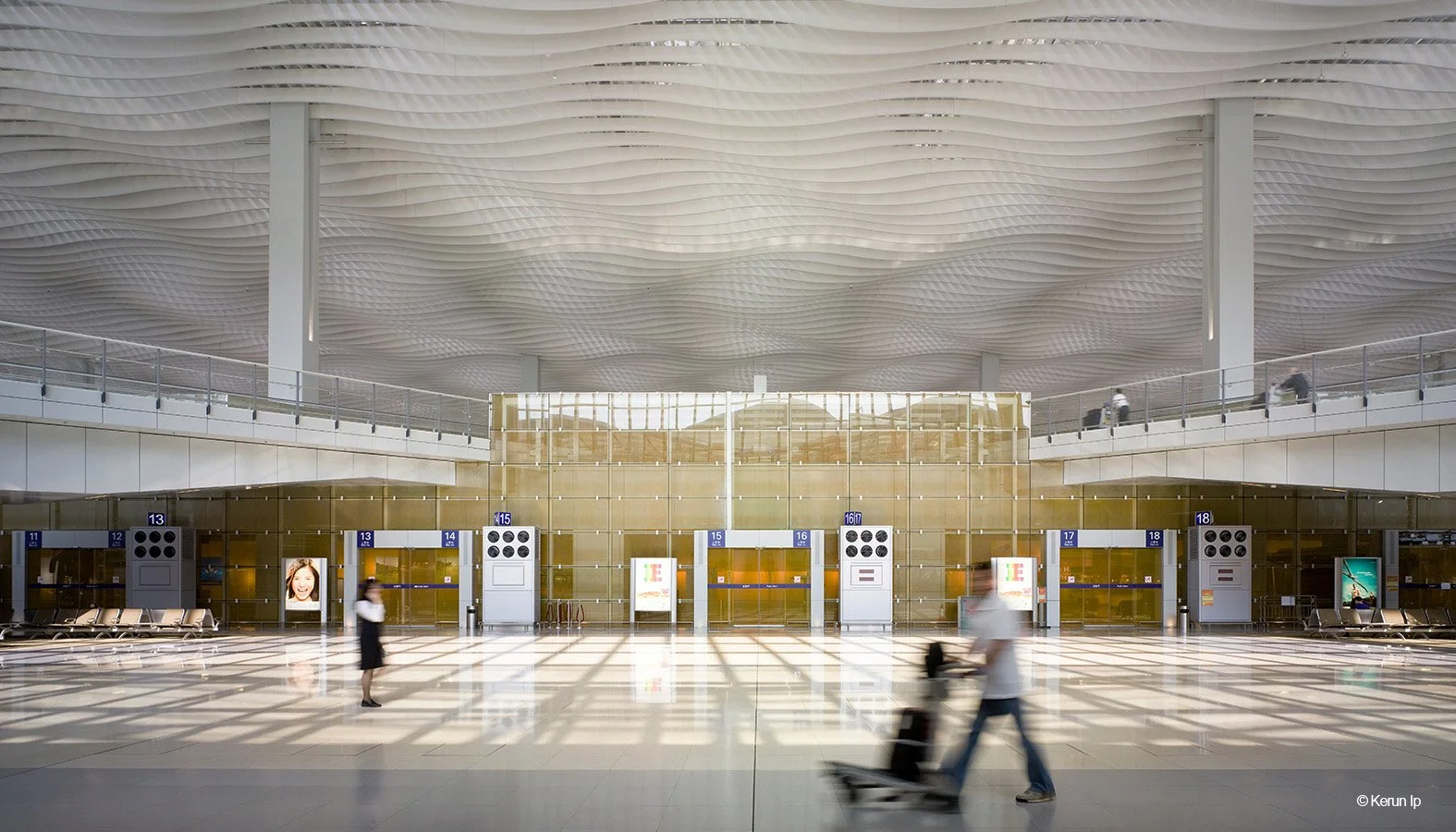 hongkongterminal2_skyplaza_1575x900_kerunip_08.jpg