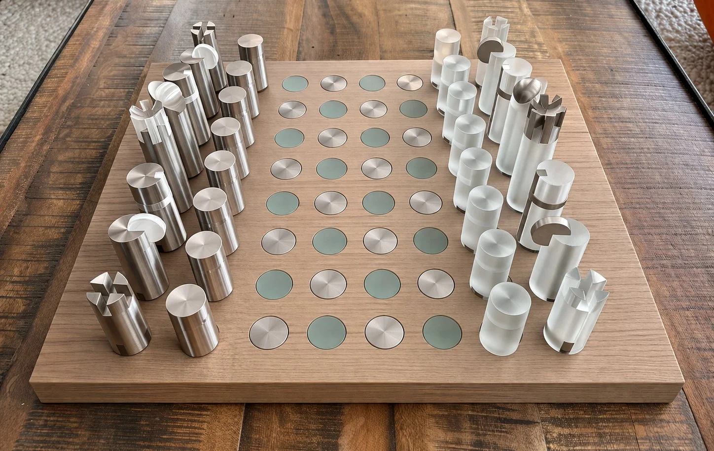 Kulindros (Chess Set)