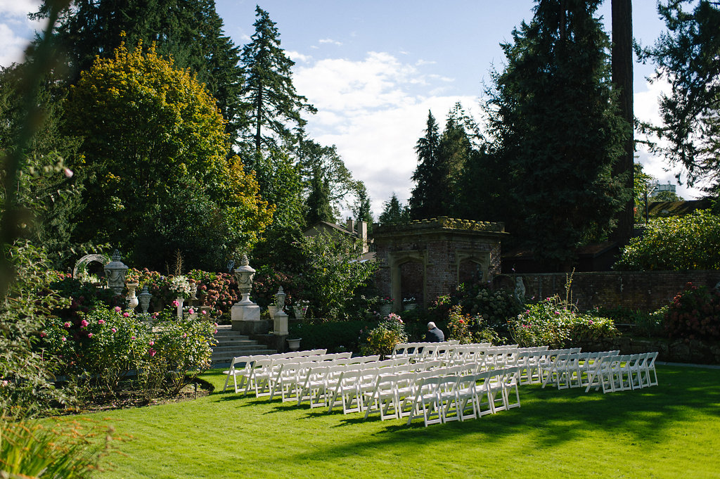 Photo by Kelly Lemon Photography. Venue: Thornewood Castle