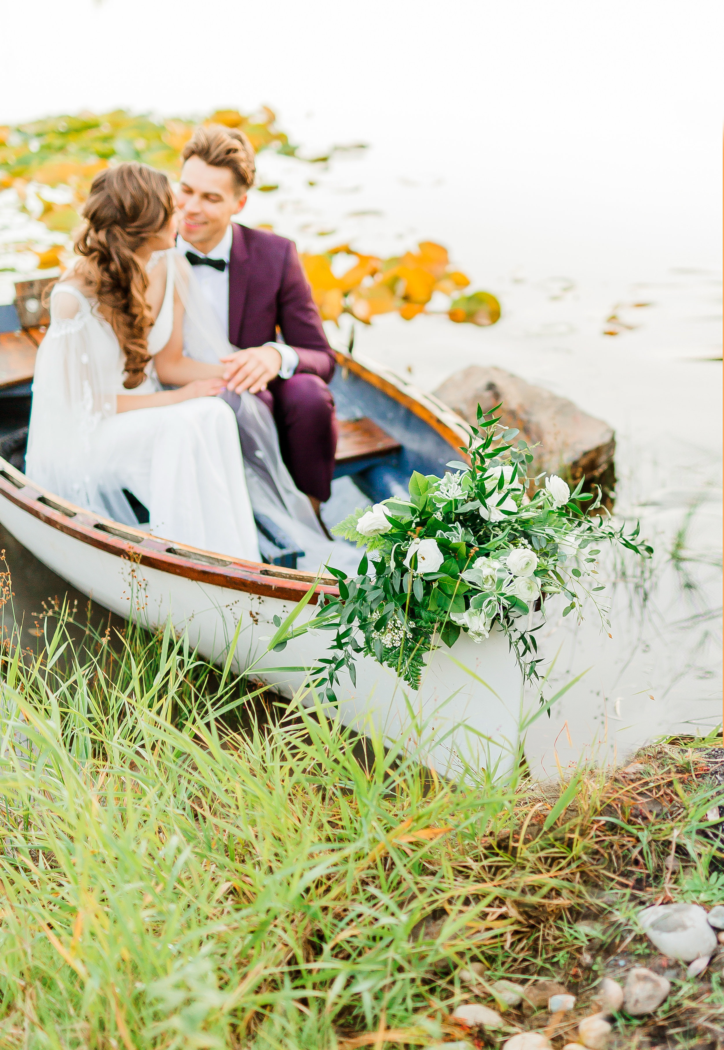 Romantic Fall Elopement Styled Shoot-67.jpg