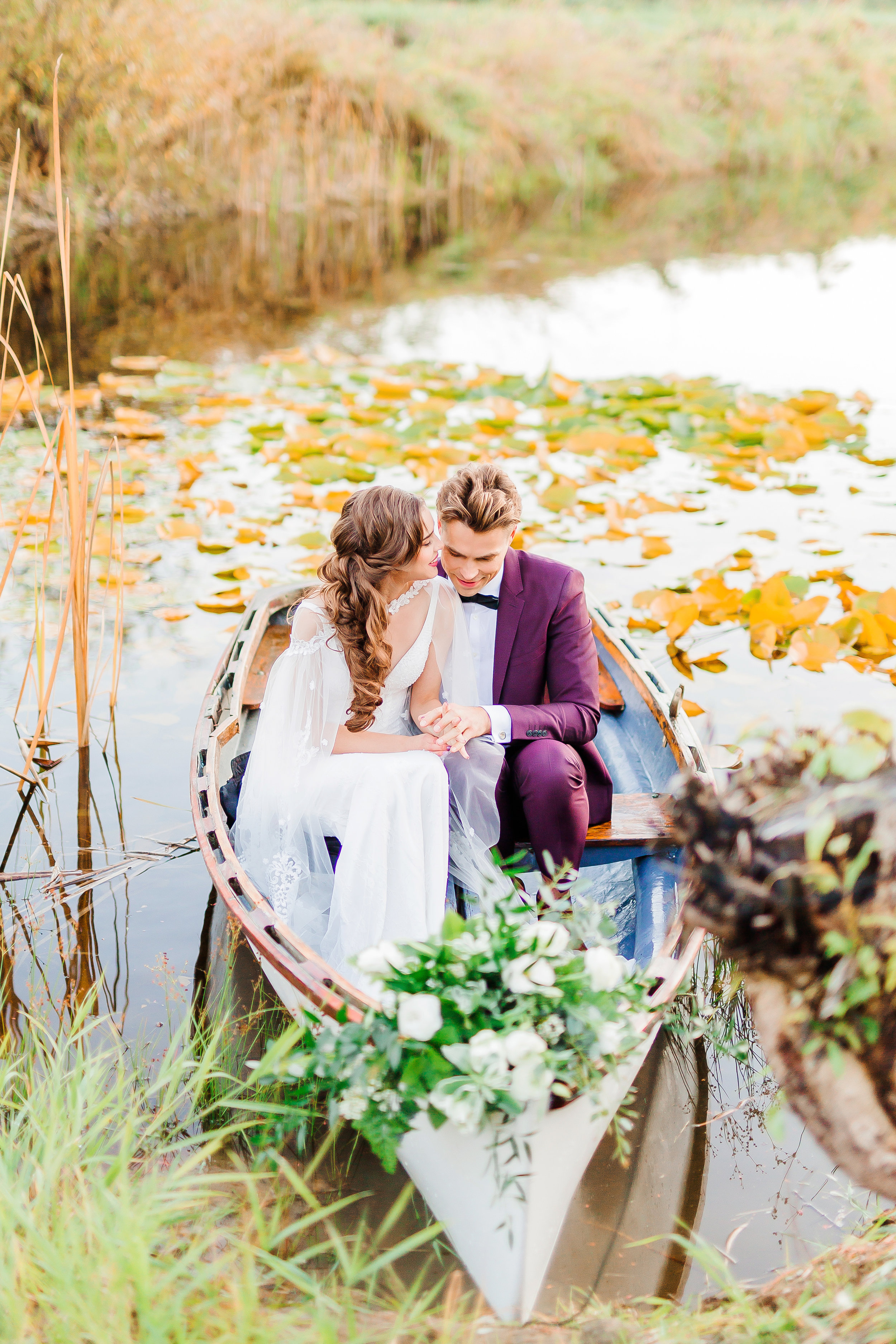 Romantic Fall Elopement Styled Shoot-68.jpg
