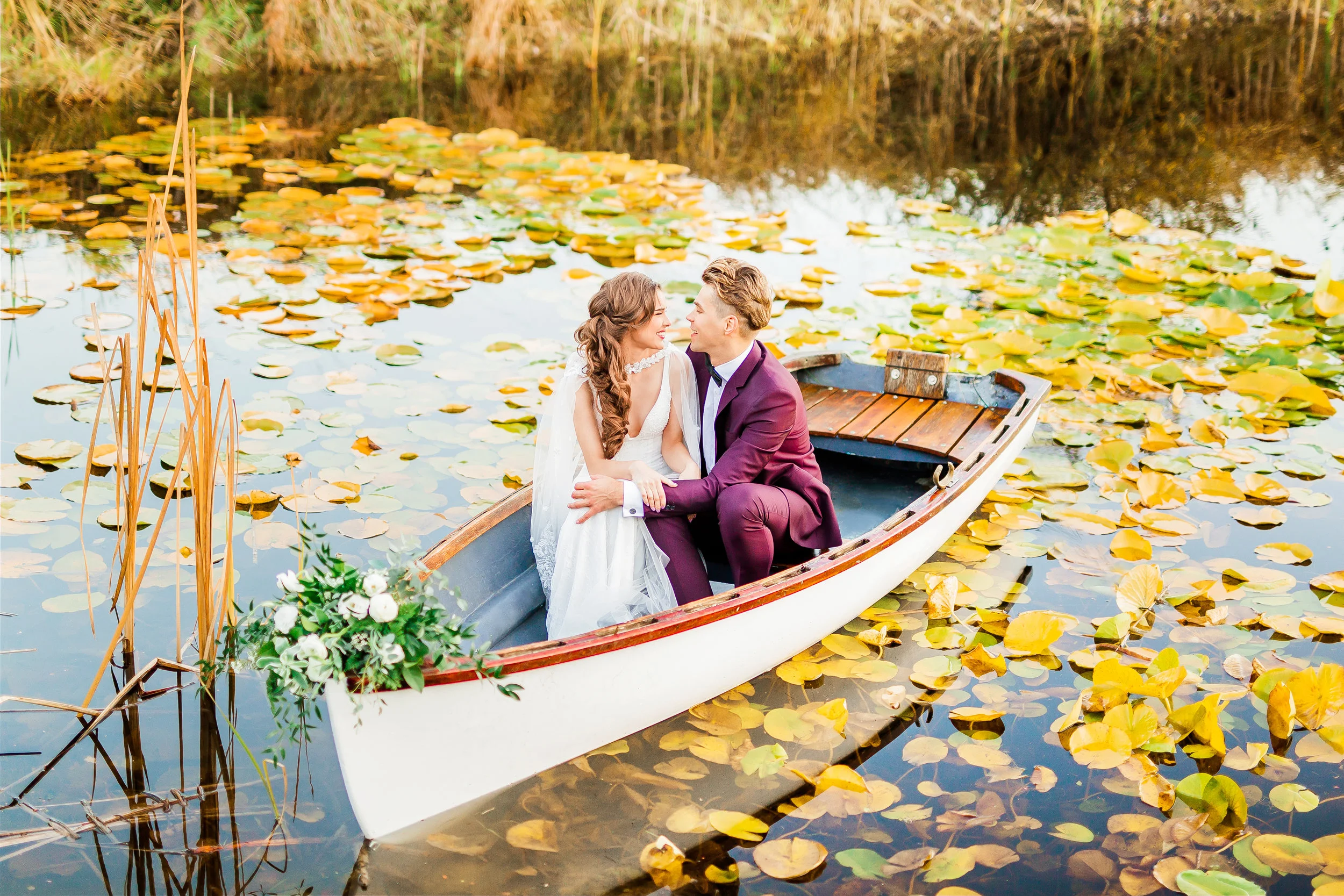 Romantic Fall Elopement Styled Shoot-74.jpg