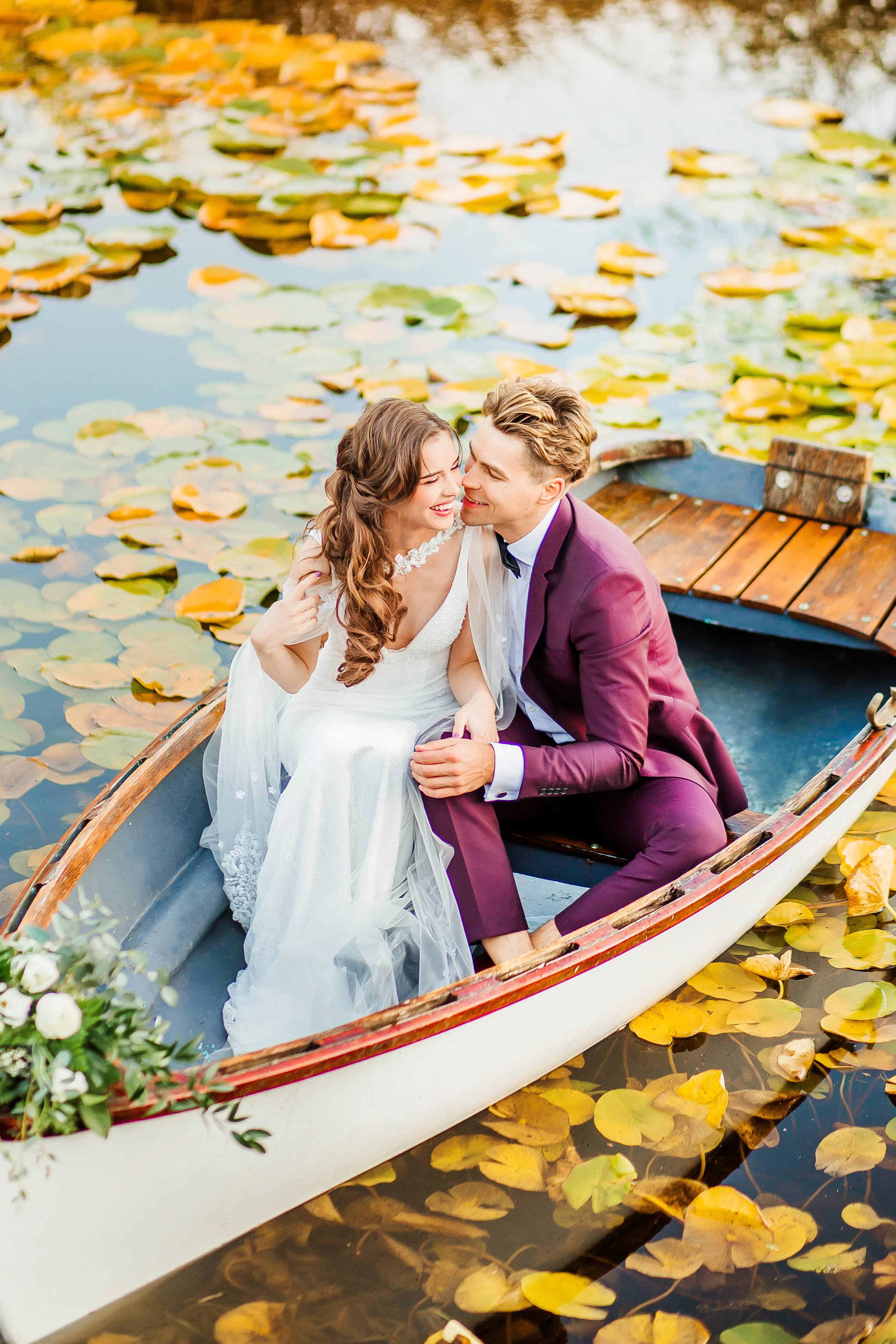 Romantic Fall Elopement Styled Shoot-78.jpg