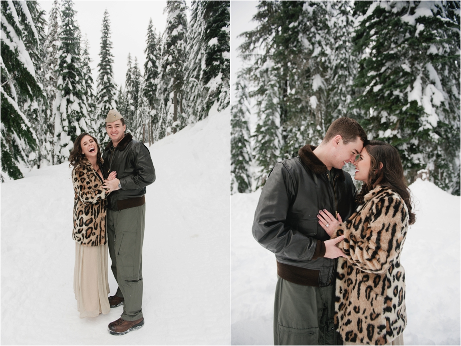 2 snowy pnw engagement session.jpg