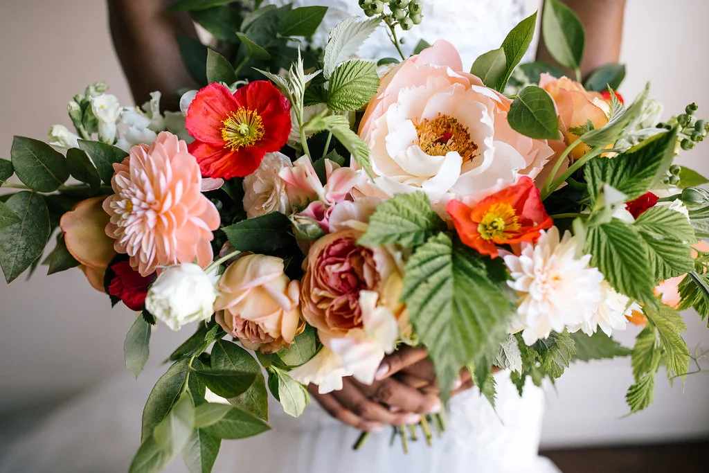 kellylemonphotography_MODERN_FLORAL_SUBMISSION-74.jpg