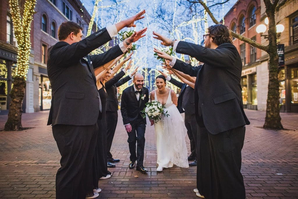 Surround yourself with the people who lift you, ground you, and bring the energy ⚡️&mdash; because your wedding party isn&rsquo;t just there to stand beside you&hellip; they&rsquo;re there to celebrate 🍾 every step of the way. From the pre-ceremony 