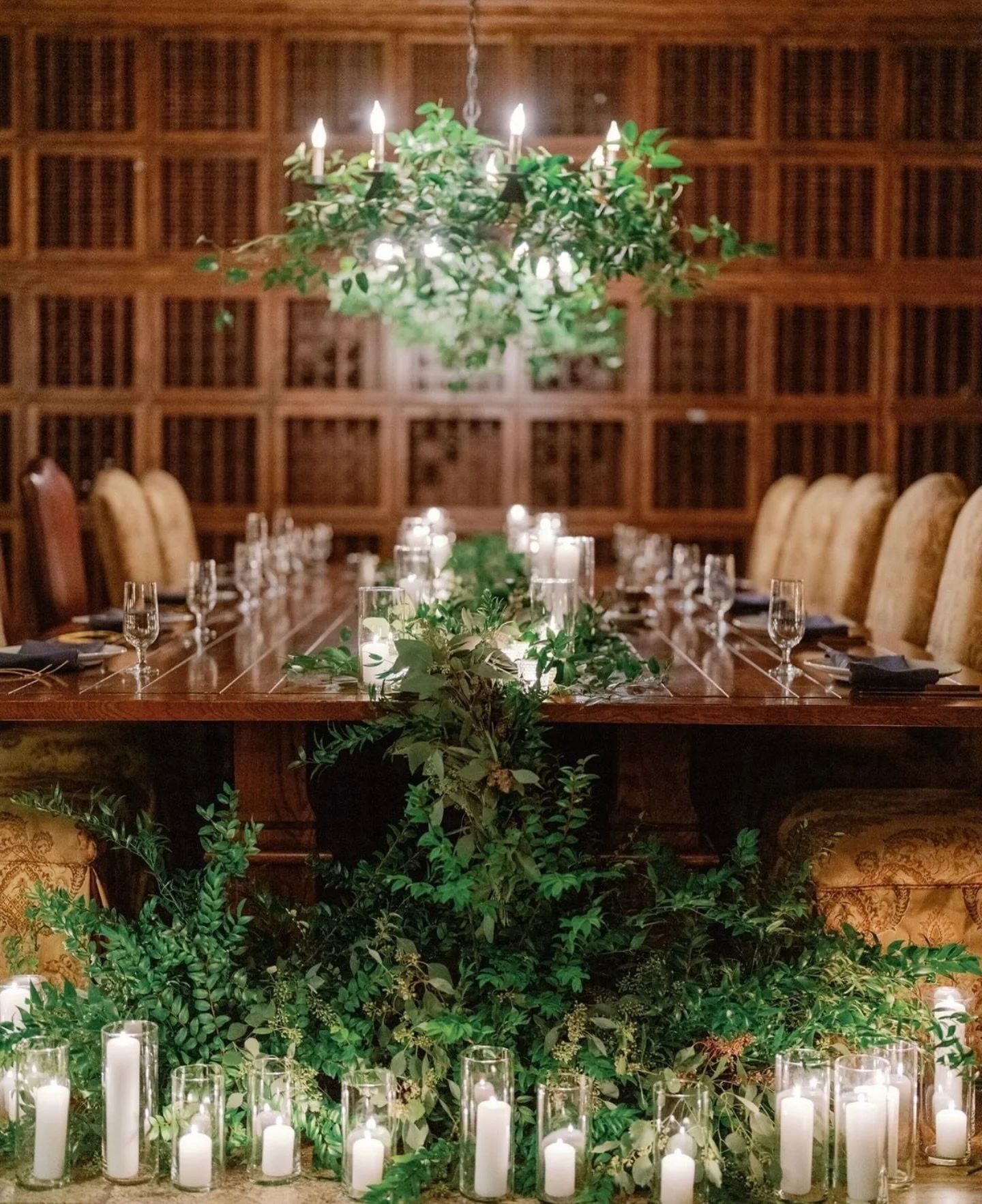 Be honest&hellip; how&rsquo;s your holiday shopping going so far? 🎁✨

Are you cruising through it feeling organized and on top of things, or living in a mild state of chaos with a mental list and crossed fingers? No judgment here. We&rsquo;re all in