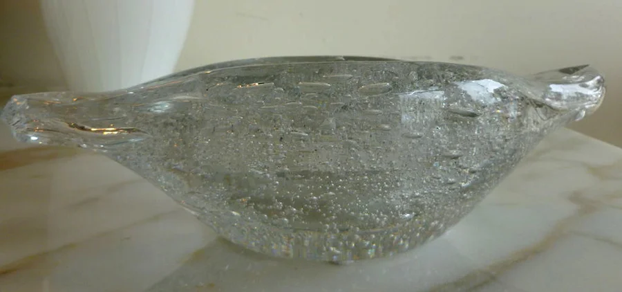 Photo from 1stdibs of a vintage Raindrop bowl priced at $850.