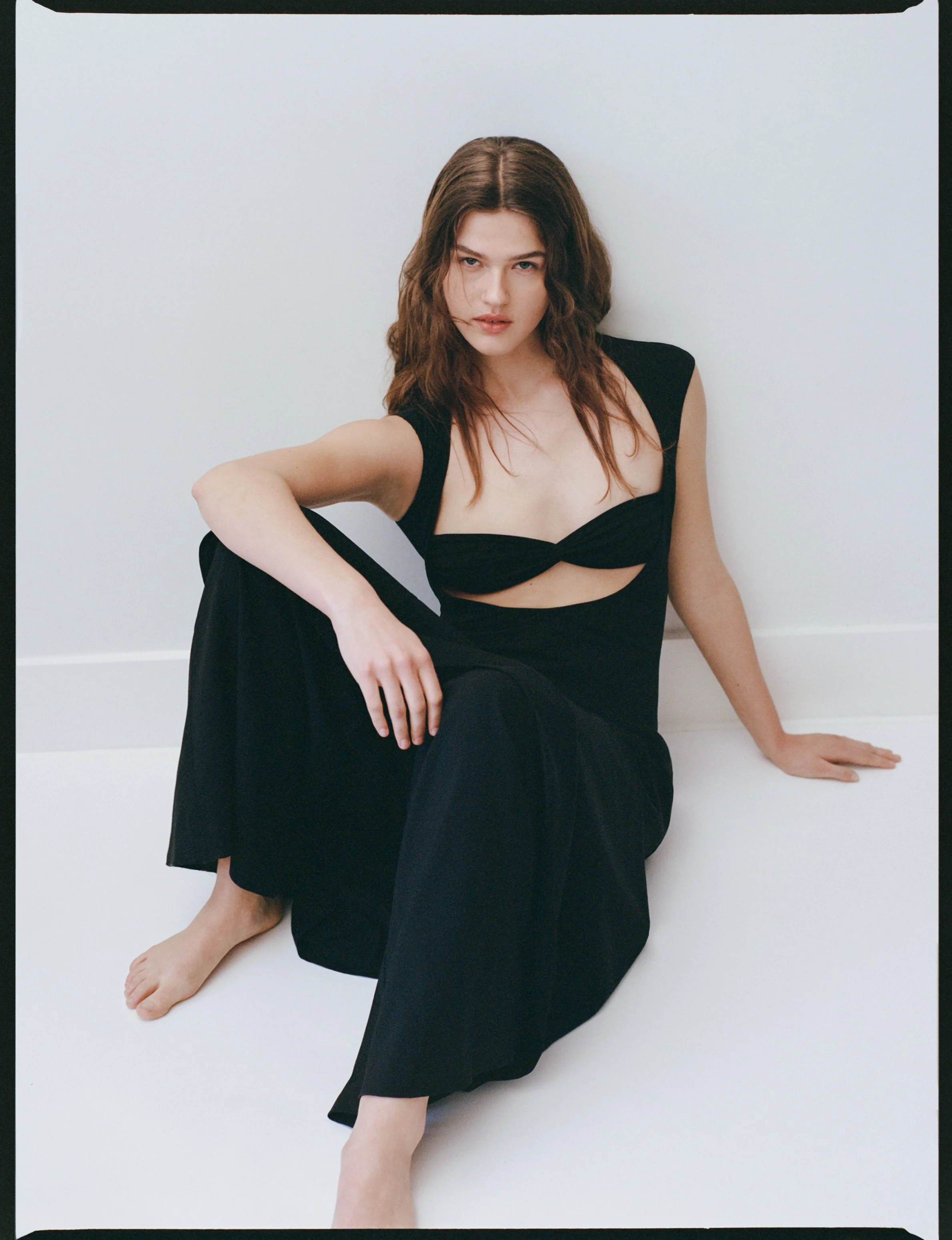   Team Credits :  Photo: @_isabella.bejarano_  AD: @raymondcroft  Model @aliyagoodnature  Assistant AD &amp; Styling: @kendriamiatsishkina  Hair: @lbhair  Makeup: @ayaka_nihei @walterscupfermanagement 