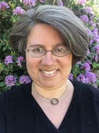 Laureli May 2017 Best cropped.jpg