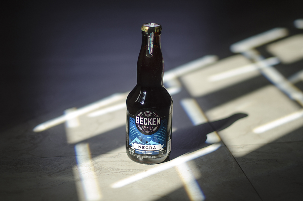 Cervecería Becken Negra 5%