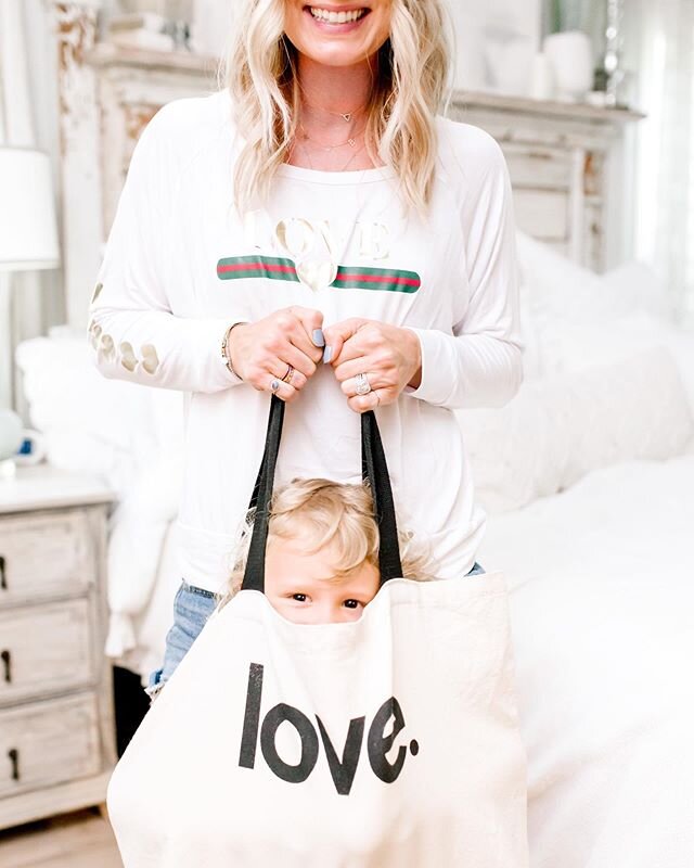 In a world full of so much hate and sadness, we will ALWAYS choose LOVE 🖤🤎💛🤍
⠀⠀ .
.
.
I&rsquo;ve been reading and educating myself, listening, asking questions, gathering information,finding ways to teach my children.  I want to be the change. I 
