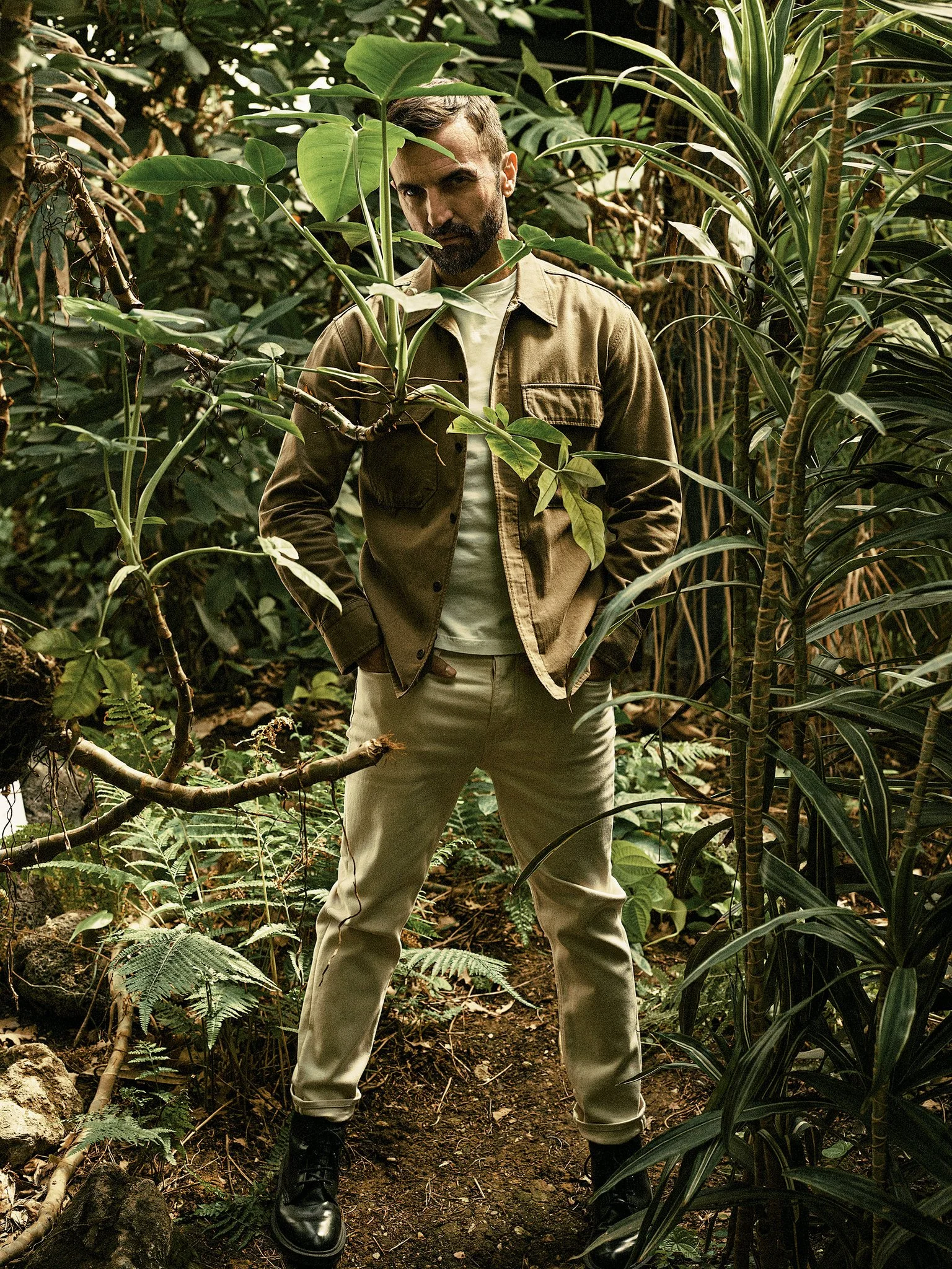 14tmag-ghesquiere-slide-B4K0-superJumbo.jpg