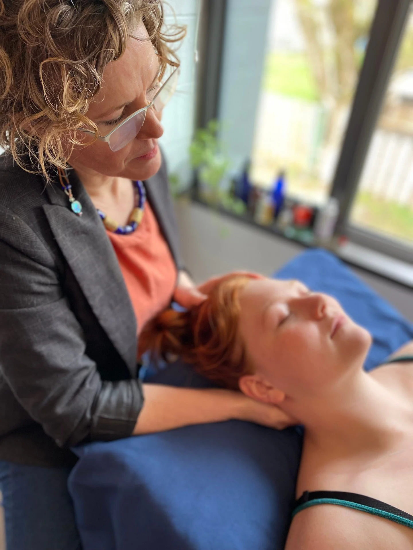 We continue to welcome ICBC clients at our clinic! 🚘

While some clinics no longer accept ICBC patients or offer direct billing, we remain committed to making your recovery as smooth as possible. We provide direct billing for ICBC sessions and uphol