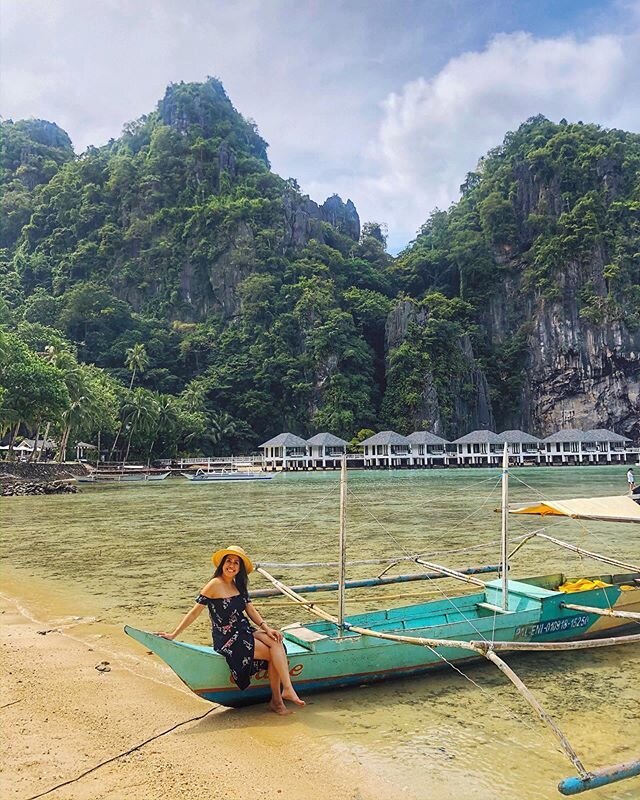 Happy 50th Anniversary, Earth Day! 🌿 Missing this more than ever today - El Nido, Palawan 🇵🇭
⠀⠀⠀⠀⠀⠀⠀⠀⠀
Other than the boutique resort we stayed at, this little island was sustainable, untouched, and the most beautiful side of Mother Nature we rare